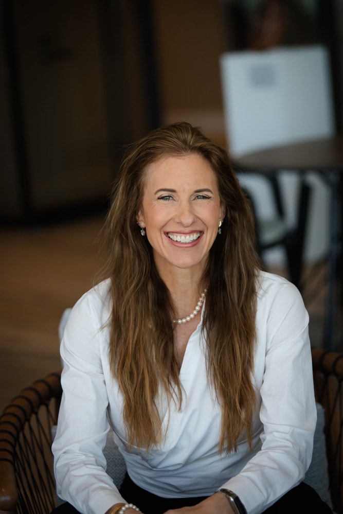 Amanda Carrothers seated portrait